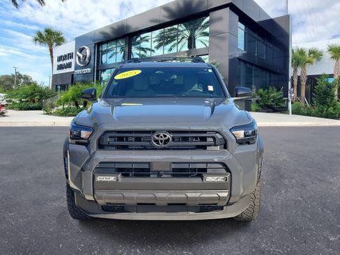 Used 2025 Toyota 4Runner SR5 image 2