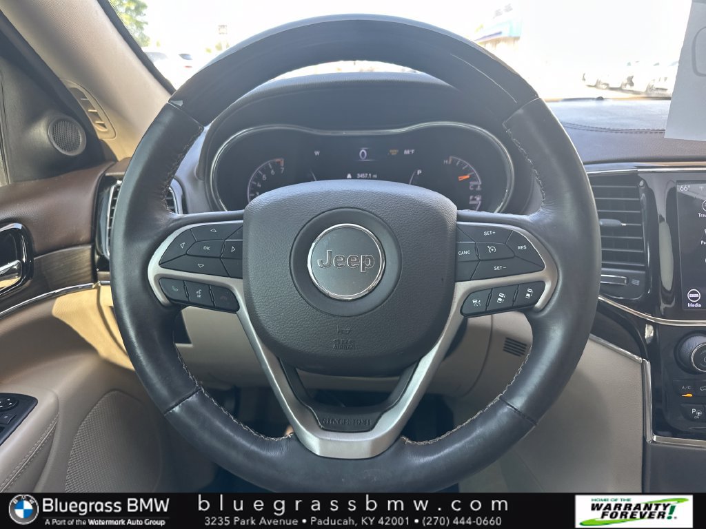 Used 2020 Jeep Grand Cherokee Overland AWD/4WD image 13