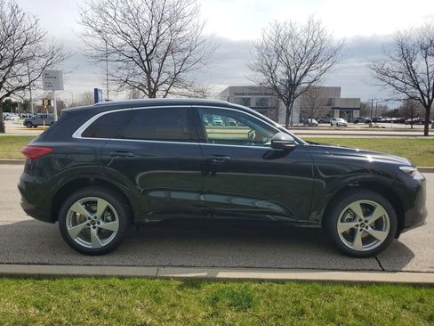 New 2026 Audi Q5 Premium Plus image 37