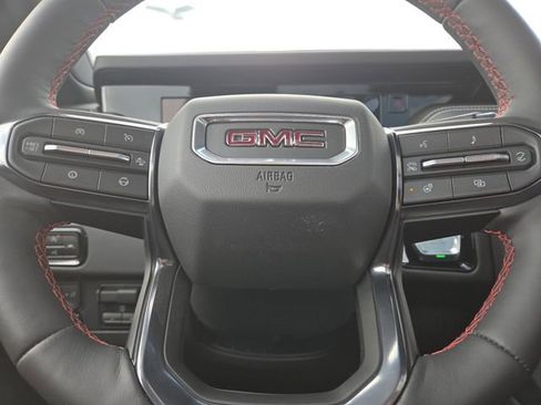 New 2025 GMC Yukon AT4 Ultimate w/ LPO, Floor Liner Package image 38