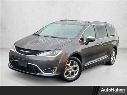 Used 2019 Chrysler Pacifica Limited