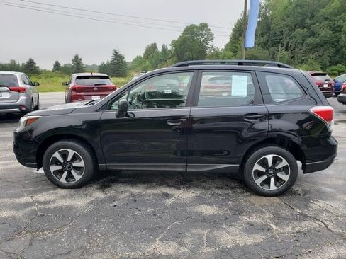 Used 2017 Subaru Forester 2.5i w/ Alloy Wheel Package AWD/4WD image 4
