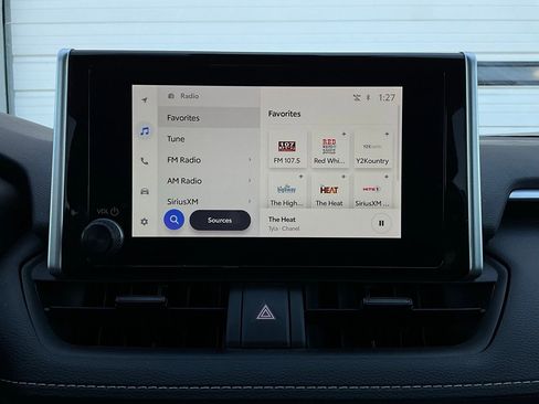 Used 2025 Toyota RAV4 XLE w/ Weather Package image 31