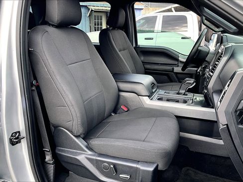 Used 2016 Ford F150 XLT w/ Equipment Group 302A Luxury image 9