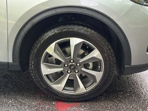 Certified 2024 Ford Escape Platinum AWD/4WD image 14