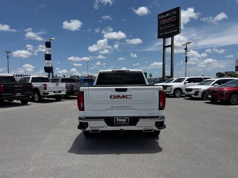 Used 2025 GMC Sierra 1500 SLT AWD/4WD image 6