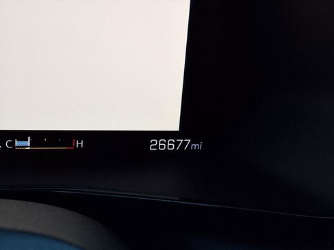 Used 2024 Chevrolet Colorado LT w/ LT Convenience Package III image 15