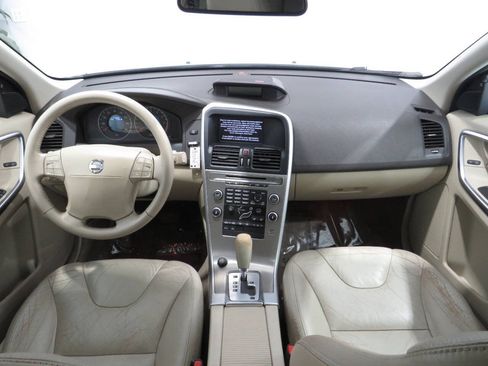 Used 2010 Volvo XC60 3.2 FWD image 14