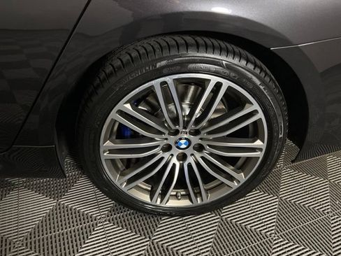 Used 2018 BMW M550i xDrive AWD/4WD image 42