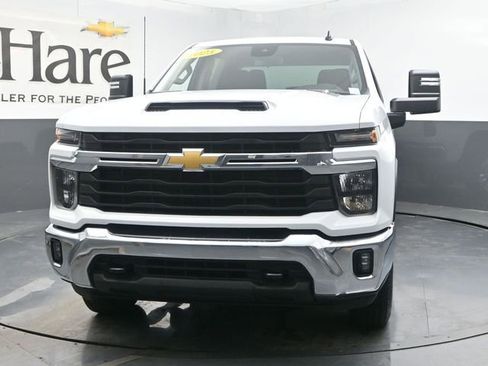 Used 2025 Chevrolet Silverado 2500 LT w/ Convenience Package AWD/4WD image 7