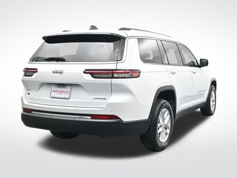 Used 2023 Jeep Grand Cherokee L Laredo image 6