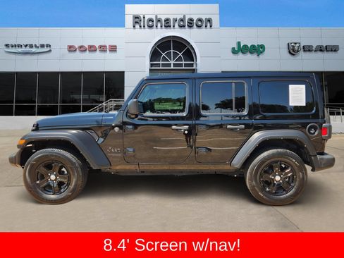 Used 2022 Jeep Wrangler Unlimited Sport w/ Sun And Sound Package AWD/4WD image 3