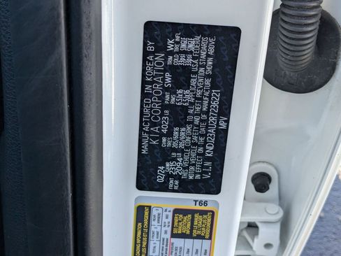 Used 2024 Kia Soul LX w/ Option Group 015 image 37