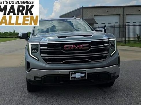 Used 2024 GMC Sierra 1500 SLT w/ SLT Premium Plus Package AWD/4WD image 3