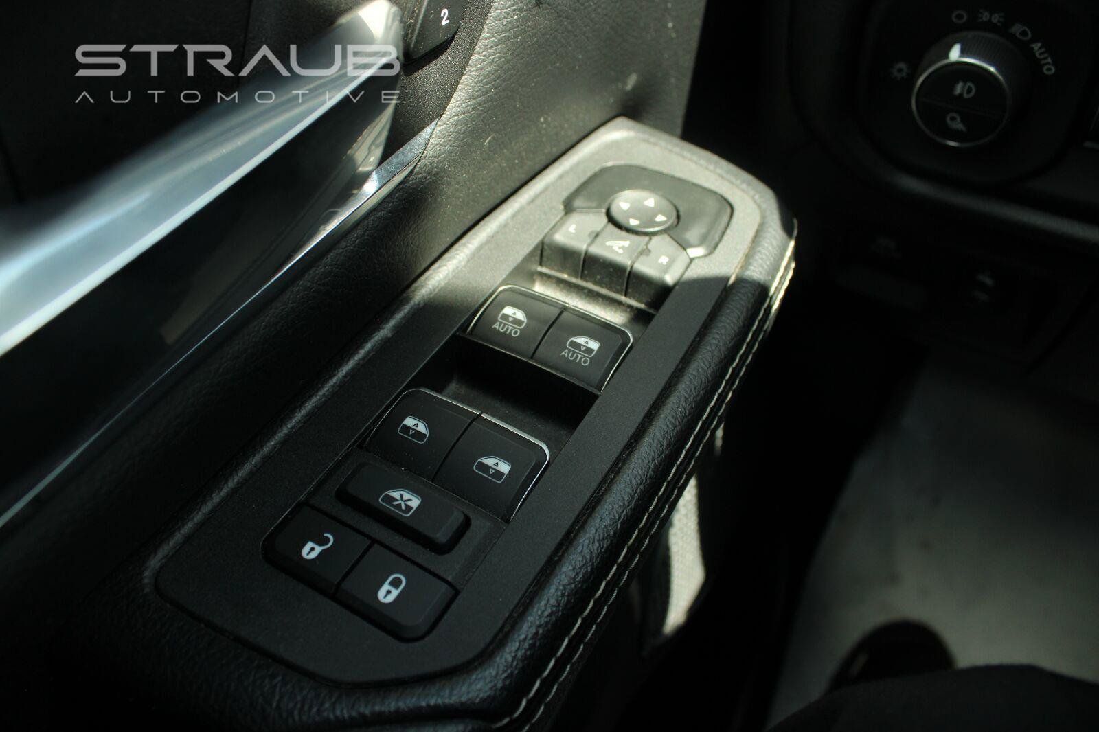 Used 2025 RAM 1500 Laramie AWD/4WD image 22