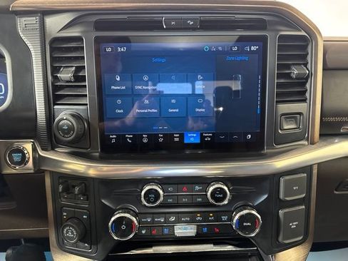 Certified 2025 Ford F150 King Ranch w/ FX4 Off-Road Package AWD/4WD image 15