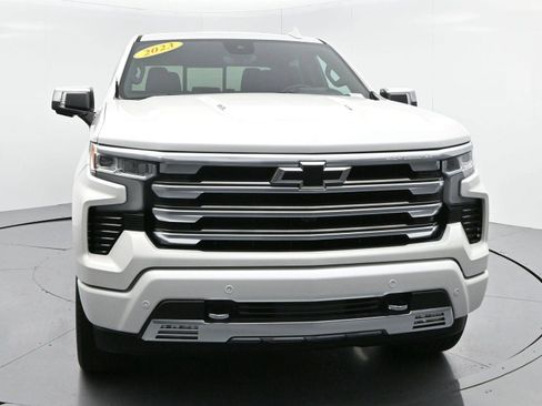 Used 2023 Chevrolet Silverado 1500 High Country w/ High Country Premium Package image 2
