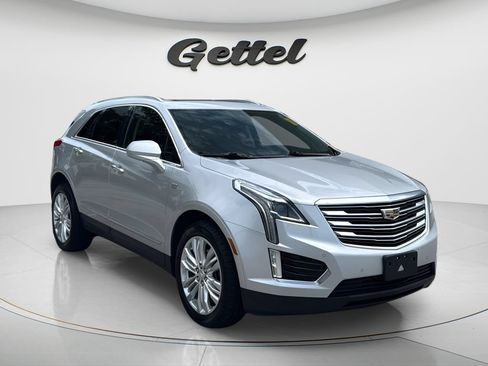 Used 2018 Cadillac XT5 Premium Luxury AWD/4WD image 3