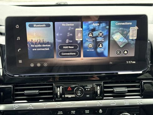 New 2026 Nissan Pathfinder Platinum image 11