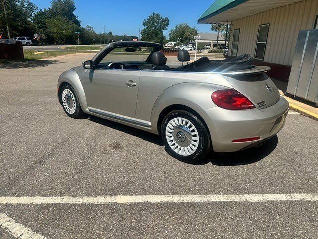 Used 2013 Volkswagen Beetle 2.5 FWD image 5