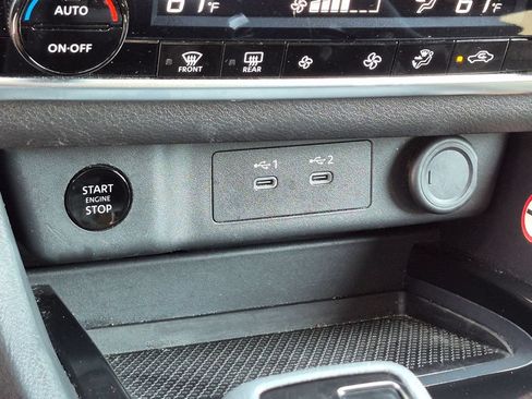 Certified 2024 Nissan Rogue SV FWD image 20