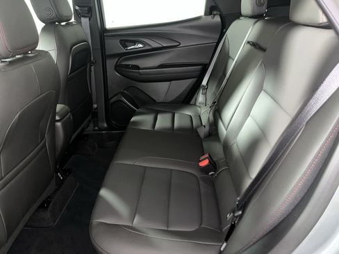 Used 2025 Chevrolet TrailBlazer RS w/ Convenience Package FWD image 27