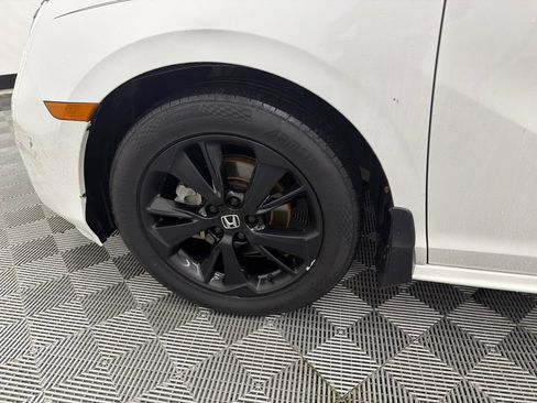 Used 2023 Honda Odyssey Sport image 13