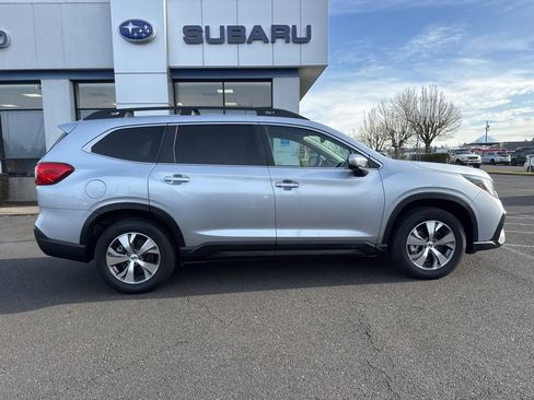 Certified 2024 Subaru Ascent Premium w/ Convenience Package image 8