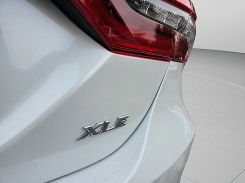 Used 2024 Toyota Camry XLE image 27