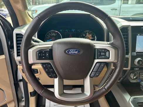 Used 2018 Ford F150 Lariat RWD image 27