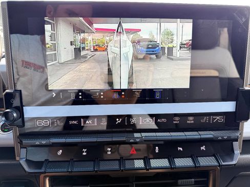 Used 2023 GMC Hummer EV Edition 1 AWD/4WD image 31
