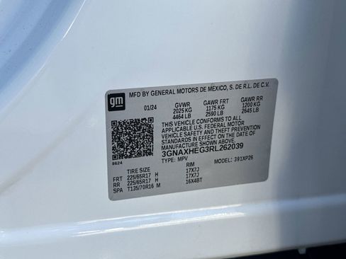 Used 2024 Chevrolet Equinox LS image 34