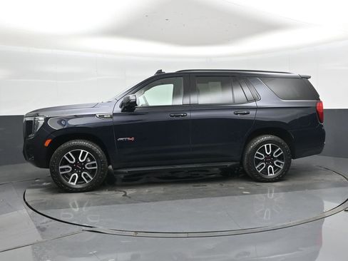 Used 2021 GMC Yukon AT4 w/ Rear Media and Nav Package AWD/4WD image 6