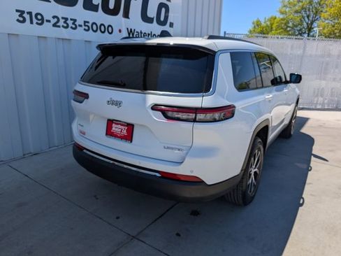 Used 2025 Jeep Grand Cherokee L Limited w/ Trailer Tow Package AWD/4WD image 24