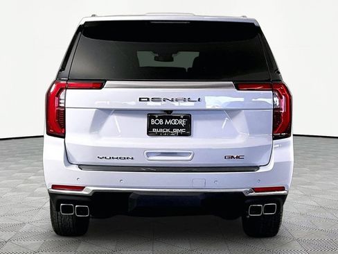 Used 2026 GMC Yukon XL Denali RWD image 5