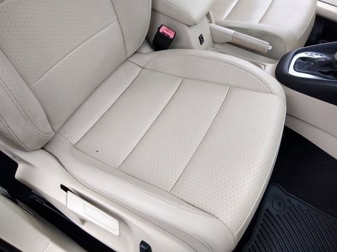 Used 2014 Volkswagen Jetta TDI image 27