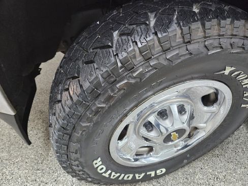 Used 2018 Chevrolet Silverado 2500 LT image 28