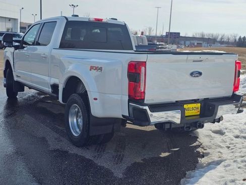 Used 2023 Ford F350 Lariat w/ Lariat Ultimate Package image 3