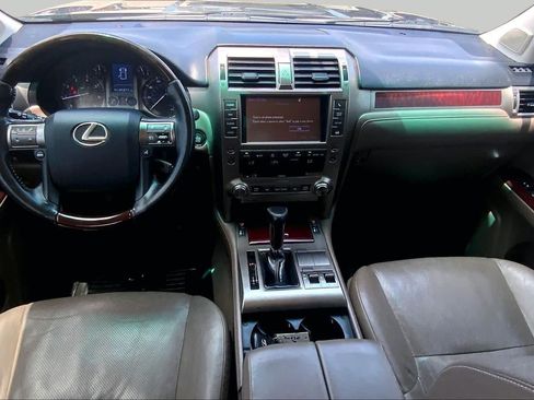 Used 2019 Lexus GX 460 Premium AWD/4WD image 16