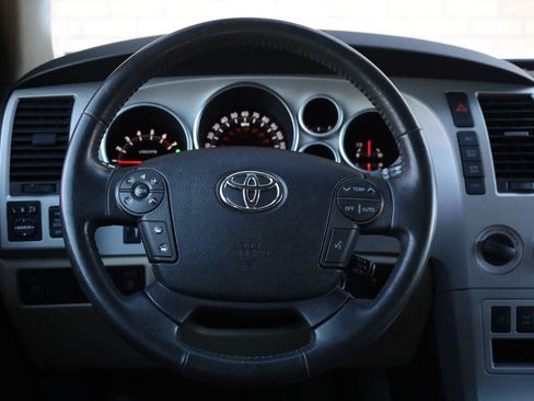 Used 2008 Toyota Sequoia Limited AWD/4WD image 33