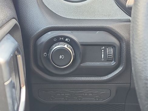 Used 2024 Jeep Wrangler Sport AWD/4WD image 25