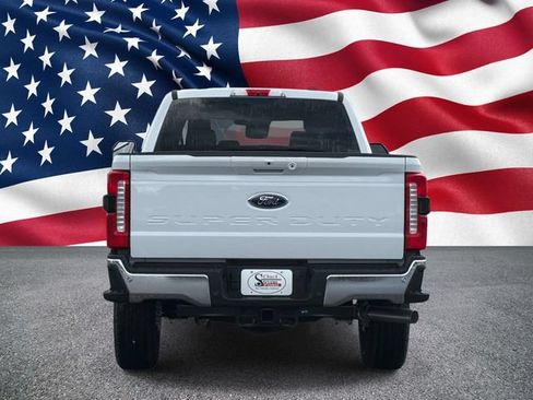 New 2026 Ford F250 Lariat w/ FX4 Off-Road Package AWD/4WD image 9