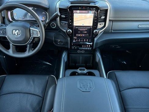 New 2026 RAM 3500 Laramie AWD/4WD image 9