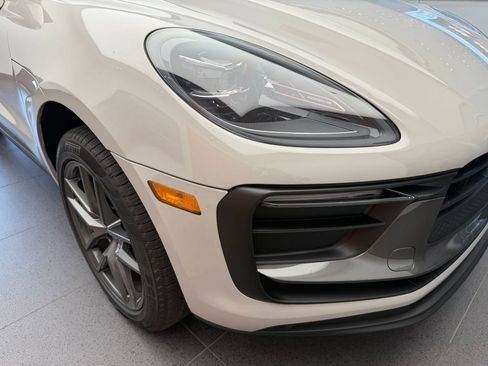 Certified 2026 Porsche Macan Turbo AWD/4WD image 28