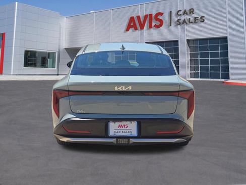 Used 2025 Kia K4 FWD image 5