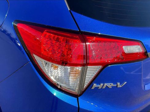 Used 2022 Honda HR-V EX-L image 28