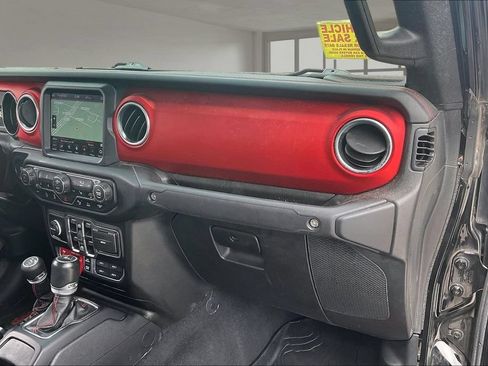 Used 2020 Jeep Gladiator Rubicon AWD/4WD image 25