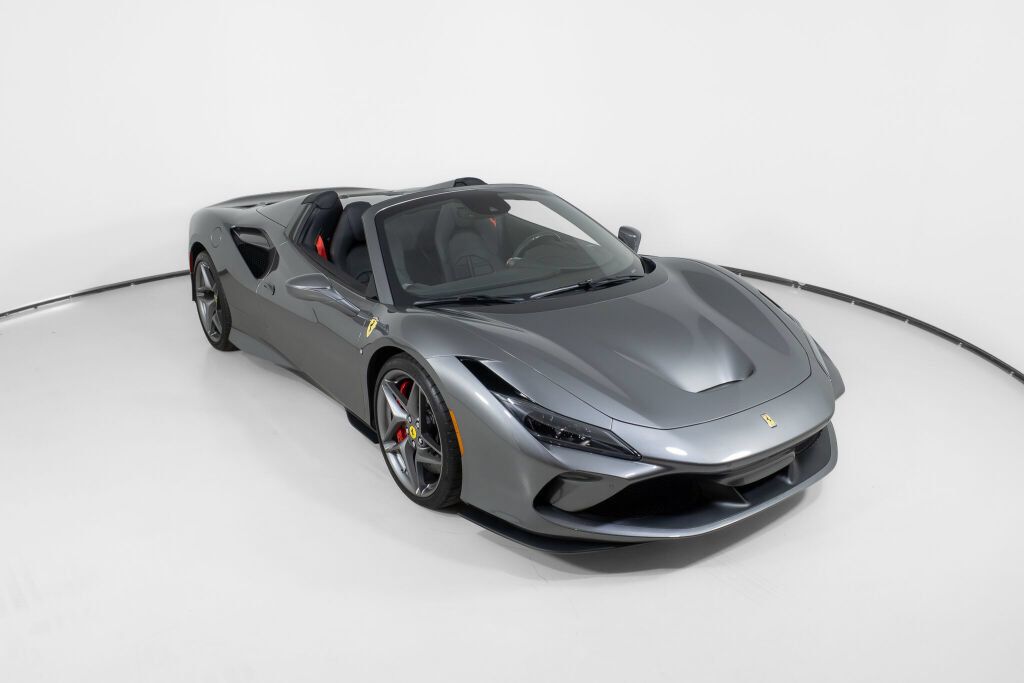 Used 2022 Ferrari F8 Tributo RWD image 13