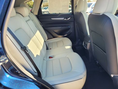 New 2025 MAZDA CX-5 AWD 2.5 S w/ Preferred Package image 15