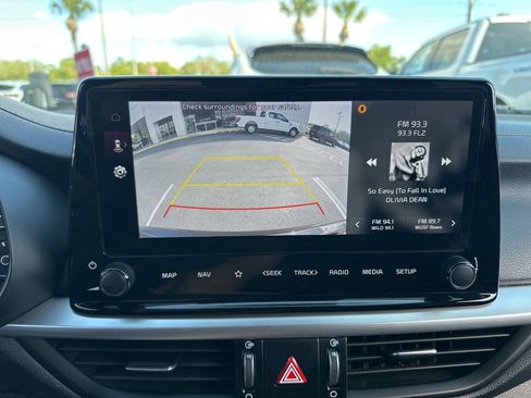 Used 2023 Kia Forte GT FWD image 5